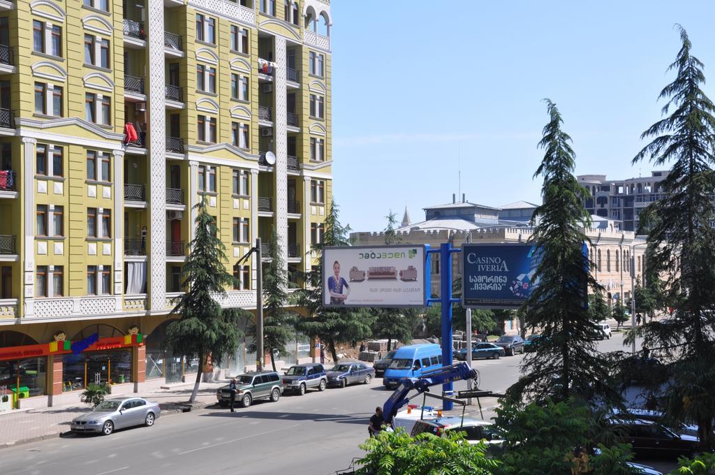 Prestige Hotel Batumi Ngoại thất bức ảnh
