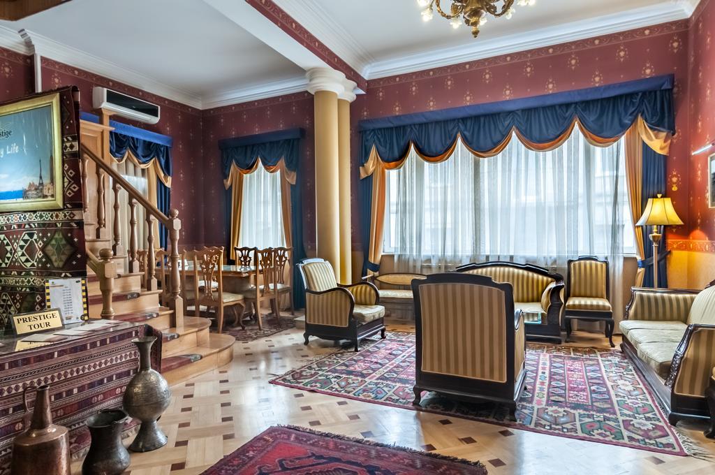 Prestige Hotel Batumi Ngoại thất bức ảnh