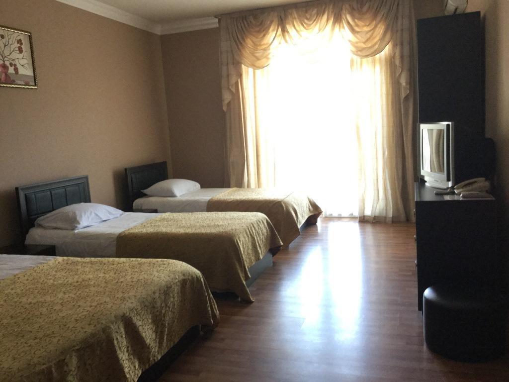 Prestige Hotel Batumi Ngoại thất bức ảnh