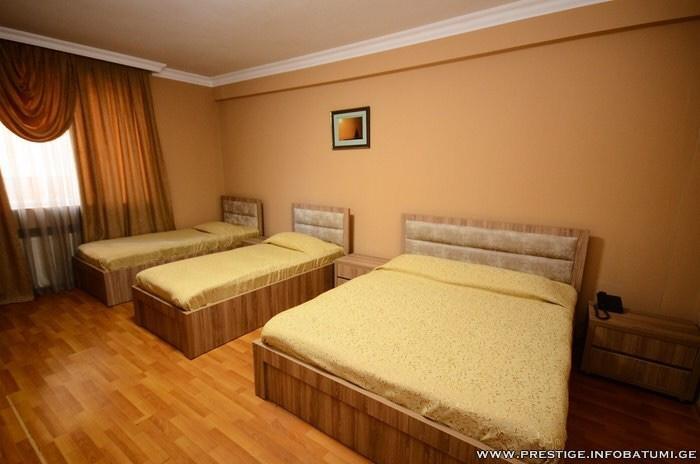 Prestige Hotel Batumi Ngoại thất bức ảnh